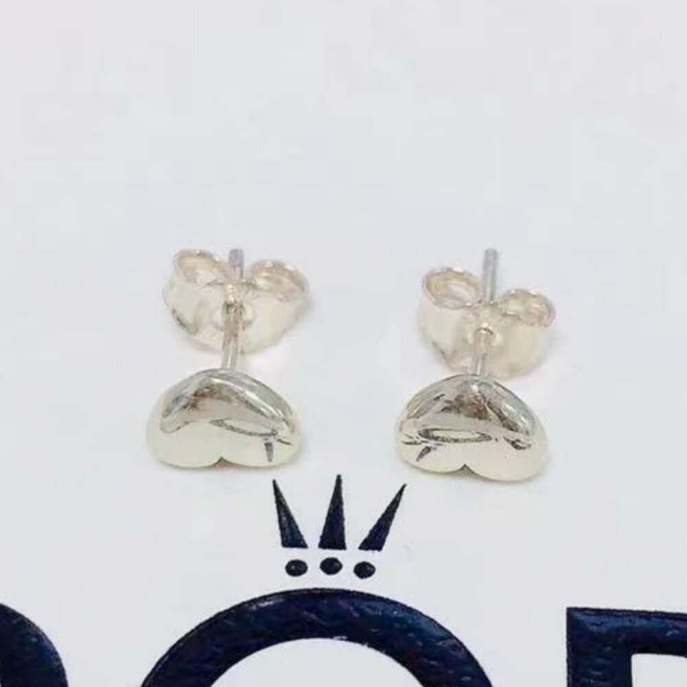 Pandora Heart silver stud earring